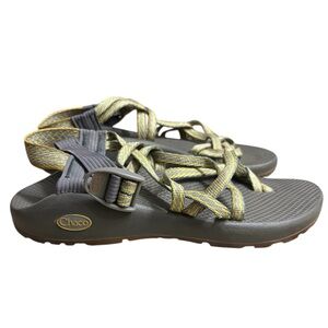 CHACO Classic Double Strap Toe Loop Sport Sandals Hiking in Gray / Yellow Size 8